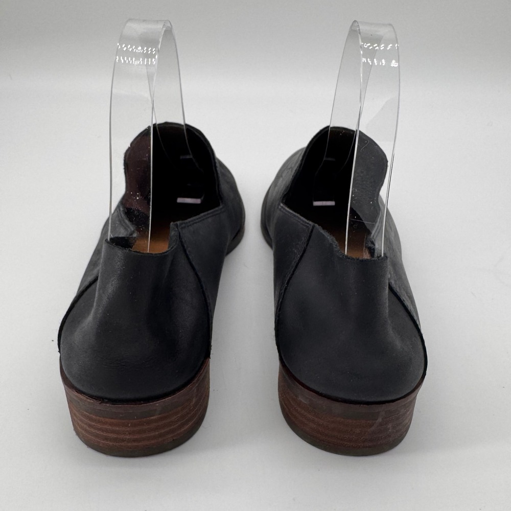 Lucky Brand Cahill Black Leather Loafer Flats 9.5 Minimalist Academia Casual - Picture 3 of 8